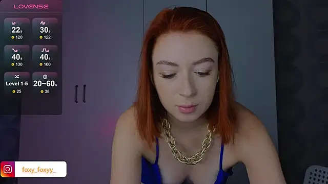 Cuteroxyfoxy online show from April 2026 11:18:02 AM