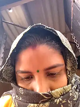 Snapshot of sweet_suman chatting on December 2025 04:17:01 AM sweet suman online show from December 2025 04:17:01 AM