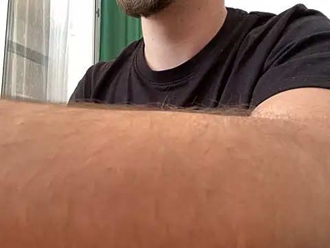 Snapshot of couplehot992 chatting on January 2025 10:48:02 AM couplehot992 online show from January 2025 10:48:02 AM