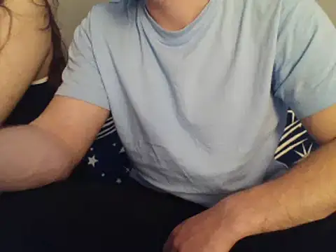 Snapshot of couplehot992 chatting on March 2025 07:06:01 PM couplehot992 online show from March 2025 07:06:01 PM