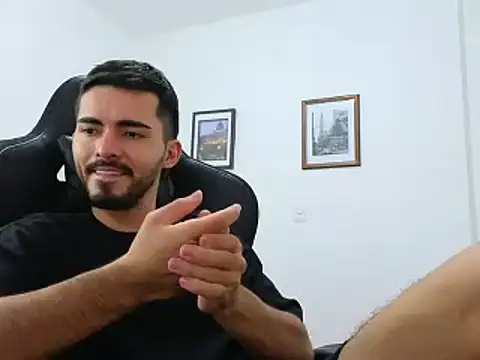 Massimoo 07 online show from December 2024 08:16:02 PM