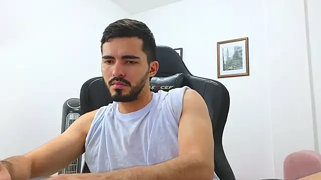 Massimoo 07 online show from December 2024 02:29:02 AM