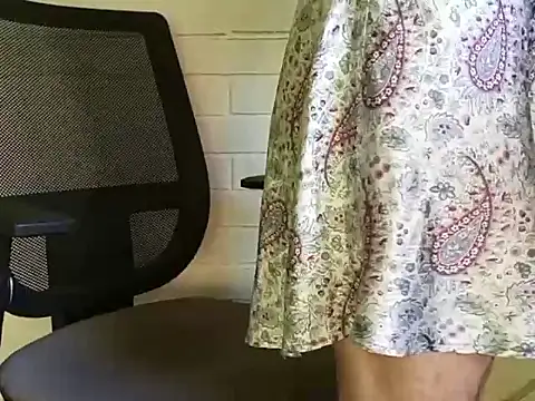 Snapshot of naughtyuki00 chatting on January 2025 10:50:01 PM naughtyuki00 online show from January 2025 10:50:01 PM