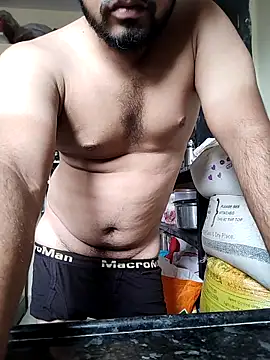 hot punekar online show from October 2025 03:28:01 AM