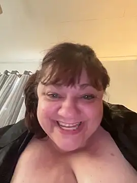 Luciouslouise72xh online show from September 2025 02:54:01 PM