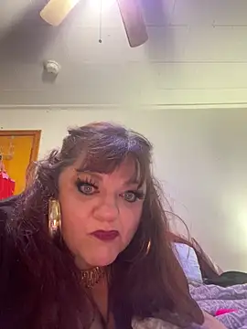 Luciouslouise72xh online show from November 2025 07:19:01 AM