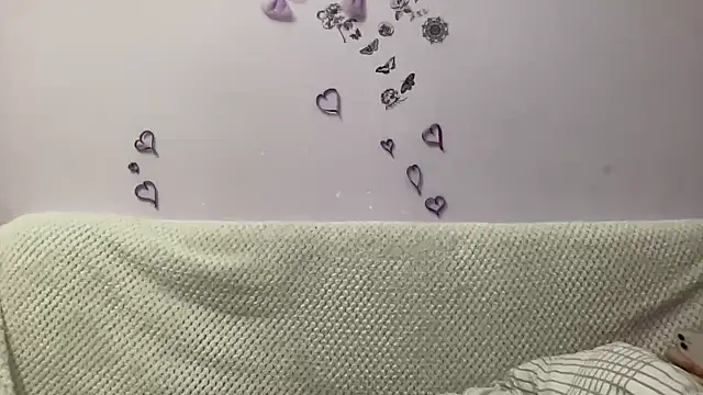 Snapshot of Dreamyblushfairy chatting on March 2025 06:44:02 PM Dreamyblushfairy online show from March 2025 06:44:02 PM