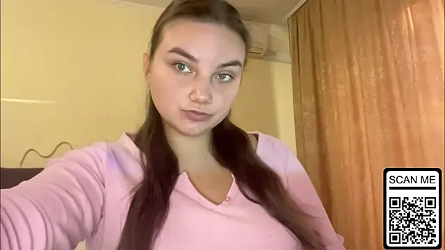 Snapshot of Dreamyblushfairy chatting on October 2025 02:35:02 PM Dreamyblushfairy online show from October 2025 02:35:02 PM