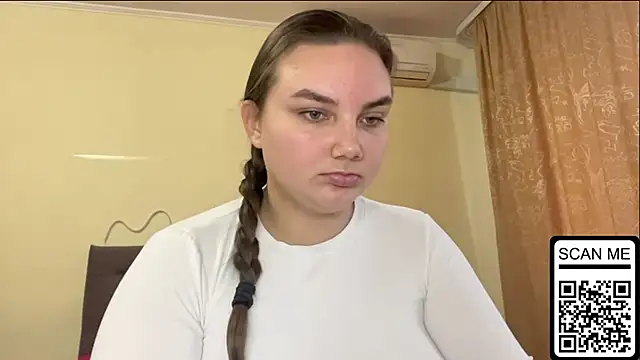 Snapshot of Dreamyblushfairy chatting on October 2025 07:31:01 AM Dreamyblushfairy online show from October 2025 07:31:01 AM