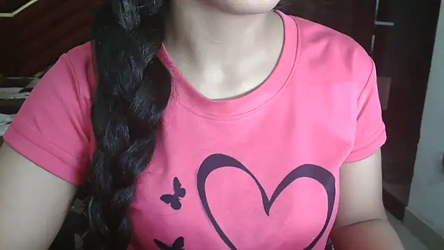 Snapshot of Somiya87 chatting on March 2026 06:16:02 PM Somiya87 online show from March 2026 06:16:02 PM