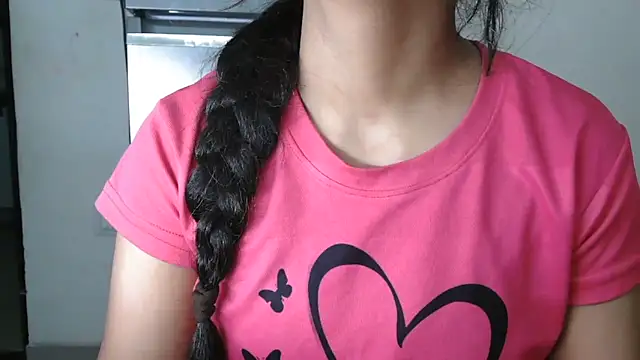 Snapshot of Somiya87 chatting on March 2026 08:45:01 PM Somiya87 online show from March 2026 08:45:01 PM