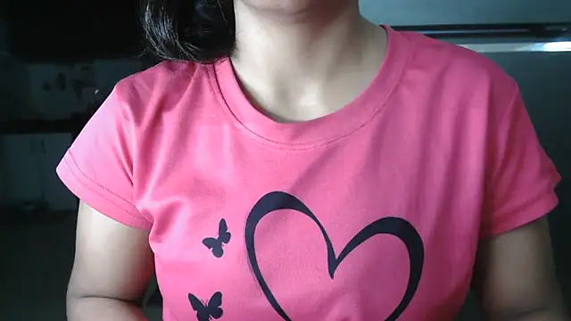 Snapshot of Somiya87 chatting on March 2026 05:29:02 AM Somiya87 online show from March 2026 05:29:02 AM