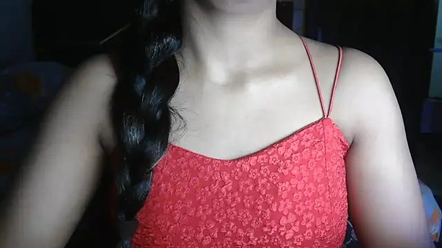 Snapshot of Somiya87 chatting on April 2026 05:50:02 PM Somiya87 online show from April 2026 05:50:02 PM