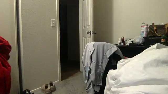 bubblebut420 online show from November 2025 12:33:01 AM