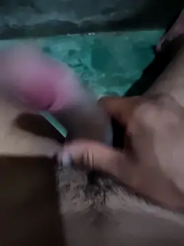 Snapshot of yaxom33 chatting on April 2026 01:36:01 AM yaxom33 online show from April 2026 01:36:01 AM