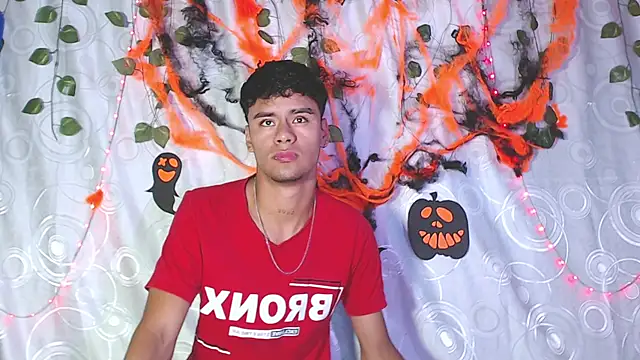 Andres 7676 online show from October 2025 04:46:01 PM