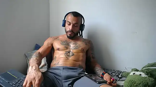 callme douglas online show from January 2025 10:11:02 PM