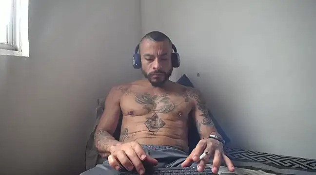 callme douglas online show from January 2025 12:59:01 PM