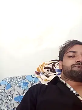 Snapshot of playboyz77 chatting on January 2025 03:38:02 AM playboyz77 online show from January 2025 03:38:02 AM