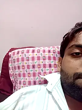 Snapshot of playboyz77 chatting on January 2025 06:38:01 AM playboyz77 online show from January 2025 06:38:01 AM