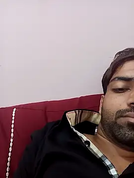 Snapshot of playboyz77 chatting on January 2025 07:04:01 AM playboyz77 online show from January 2025 07:04:01 AM