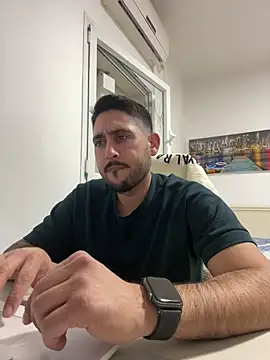 Snapshot of luffykingofpirets chatting on February 2025 11:00:01 PM luffykingofpirets online show from February 2025 11:00:01 PM