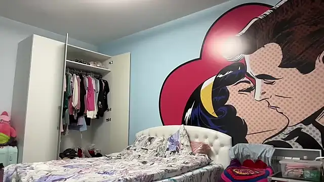 Snapshot of yunasuka chatting on February 2025 01:41:01 PM yunasuka online show from February 2025 01:41:01 PM