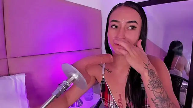 SammyMorales online show from March 2025 06:43:02 PM