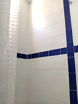 Snapshot of Mia_WAll chatting on January 2025 05:40:01 PM Mia WAll online show from January 2025 05:40:01 PM