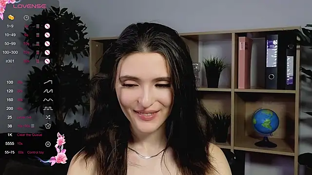 Snapshot of niki_cutes chatting on January 2025 11:00:02 AM niki cutes online show from January 2025 11:00:02 AM