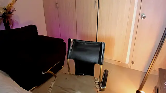 rachaeldeckard   online show from October 2025 03:41:02 AM