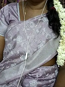 Snapshot of kavi-99 chatting on April 2026 08:01:01 AM kavi-99 online show from April 2026 08:01:01 AM