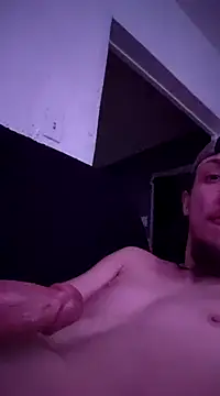 Snapshot of charmingHWC chatting on December 2024 12:00:02 PM charmingHWC online show from December 2024 12:00:02 PM