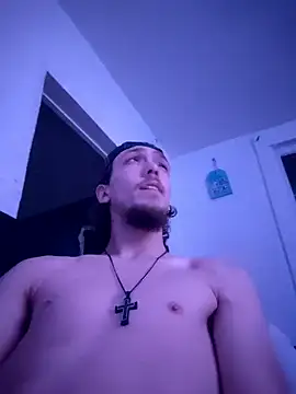 Snapshot of charmingHWC chatting on December 2024 03:31:02 AM charmingHWC online show from December 2024 03:31:02 AM