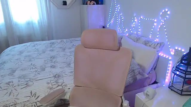 Snapshot of LasolitaAuri chatting on March 2026 03:56:01 PM LasolitaAuri online show from March 2026 03:56:01 PM