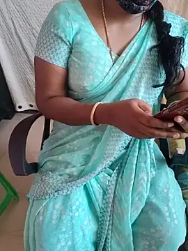Snapshot of Tamil_roja69 chatting on June 2026 04:39:02 AM Tamil roja69 online show from June 2026 04:39:02 AM