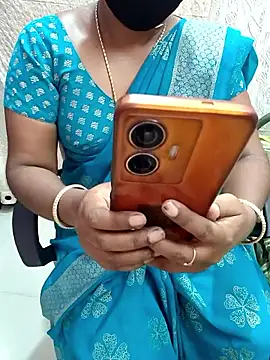 Snapshot of Tamil_roja69 chatting on June 2026 03:07:01 PM Tamil roja69 online show from June 2026 03:07:01 PM