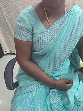 Snapshot of Tamil_roja69 chatting on July 2026 11:44:01 PM Tamil roja69 online show from July 2026 11:44:01 PM