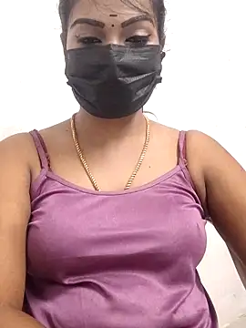 Snapshot of meena_27 chatting on October 2025 06:42:01 PM meena 27 online show from October 2025 06:42:01 PM