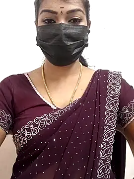 Snapshot of meena_27 chatting on October 2025 06:48:01 AM meena 27 online show from October 2025 06:48:01 AM