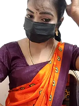 Snapshot of meena_27 chatting on November 2025 06:25:01 AM meena 27 online show from November 2025 06:25:01 AM