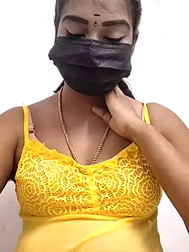 Snapshot of meena_27 chatting on November 2025 08:41:01 PM meena 27 online show from November 2025 08:41:01 PM