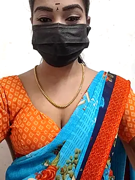 Snapshot of meena_27 chatting on November 2025 07:05:02 AM meena 27 online show from November 2025 07:05:02 AM