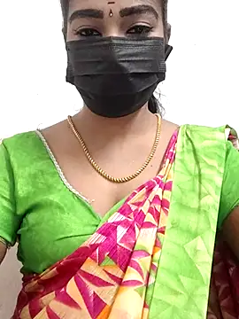 Snapshot of meena_27 chatting on November 2025 05:54:01 AM meena 27 online show from November 2025 05:54:01 AM