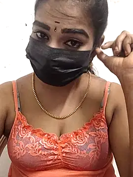 Snapshot of meena_27 chatting on November 2025 06:00:02 PM meena 27 online show from November 2025 06:00:02 PM