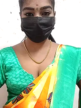 Snapshot of meena_27 chatting on December 2025 05:45:02 AM meena 27 online show from December 2025 05:45:02 AM