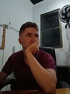 Snapshot of MrBelac chatting on October 2025 08:24:02 AM MrBelac online show from October 2025 08:24:02 AM