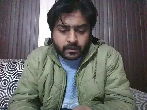 Snapshot of indihotguy chatting on January 2025 02:24:02 PM indihotguy online show from January 2025 02:24:02 PM