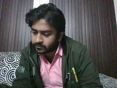 Snapshot of indihotguy chatting on January 2025 01:40:01 PM indihotguy online show from January 2025 01:40:01 PM