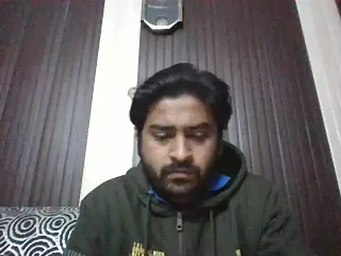 Snapshot of indihotguy chatting on January 2025 05:06:01 PM indihotguy online show from January 2025 05:06:01 PM